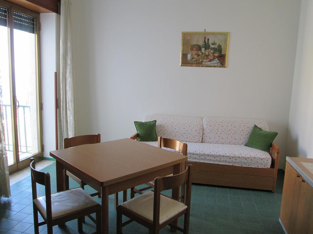 Ferienwohnung Mira Amalfi Agerola Zimmer foto