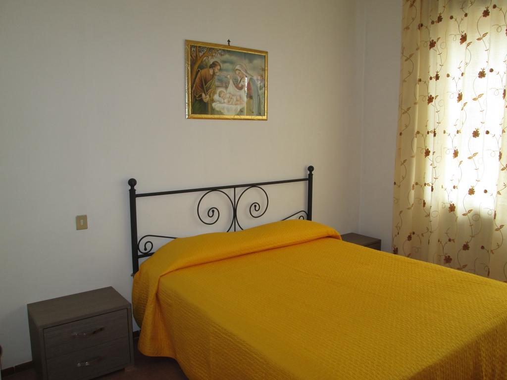 Ferienwohnung Mira Amalfi Agerola Zimmer foto